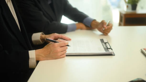 Professional Translation Services 40 Professional Translation Services with Accuracy & Confidentiality